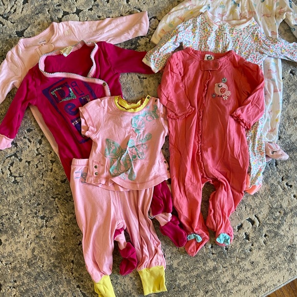 Pajamas Baby Girl Pajamas Size 6 Months Poshmark